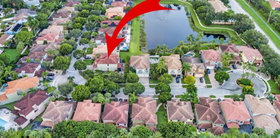 Casa en Boynton Beach, Florida 5 dormitorios, 312.34 m2 № 981583