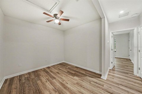 Touwnhouse à vendre à Wesley Chapel, Floride: 2 chambres, 146.88 m2 № 2095288 - photo 22