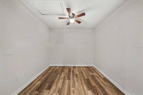 Touwnhouse à vendre à Wesley Chapel, Floride: 2 chambres, 146.88 m2 № 2095288 - photo 23