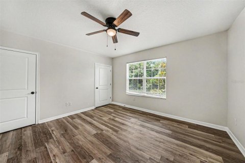 Touwnhouse à vendre à Wesley Chapel, Floride: 2 chambres, 146.88 m2 № 2095288 - photo 20