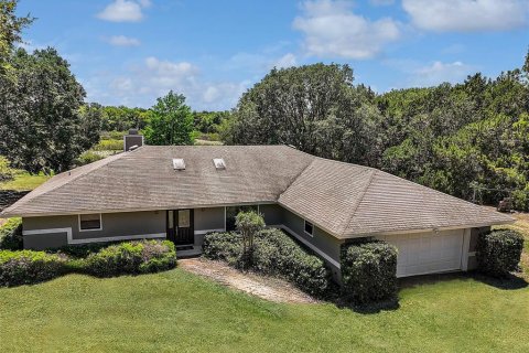 House in Umatilla, Florida 3 bedrooms, 224.08 sq.m. № 1648221 - photo 3