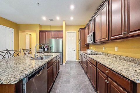 House in Wesley Chapel, Florida 4 bedrooms, 280.75 sq.m. № 1755499 - photo 29