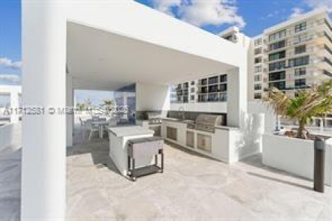 Condo in Palm Beach, Florida, 2 bedrooms  № 1729173 - photo 5