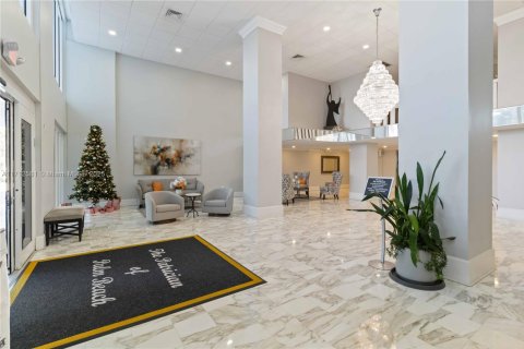 Condo in Palm Beach, Florida, 2 bedrooms  № 1729173 - photo 3