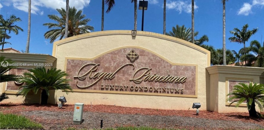 Condo in Pompano Beach, Florida, 1 bedroom № 1713552
