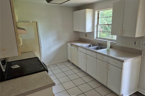 Villa ou maison à vendre à Tampa, Floride: 3 chambres, 82.13 m2 № 1866560 - photo 5