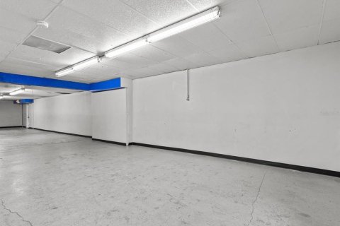Commercial property in Lake Wales, Florida 668.9 sq.m. № 1608278 - photo 19