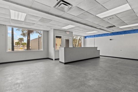 Commercial property in Lake Wales, Florida 668.9 sq.m. № 1608278 - photo 27