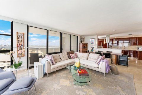 Copropriété à vendre à Miami Beach, Floride: 2 chambres, 165.18 m2 № 1943392 - photo 5