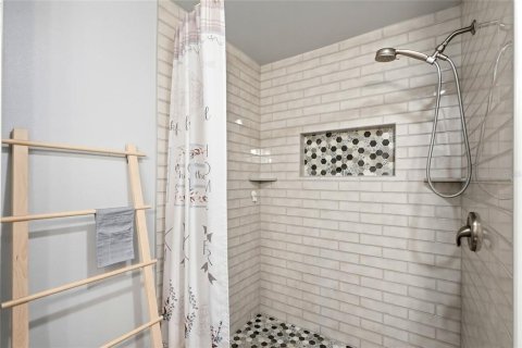 Condo in Clearwater, Florida, 2 bedrooms  № 2120751 - photo 20