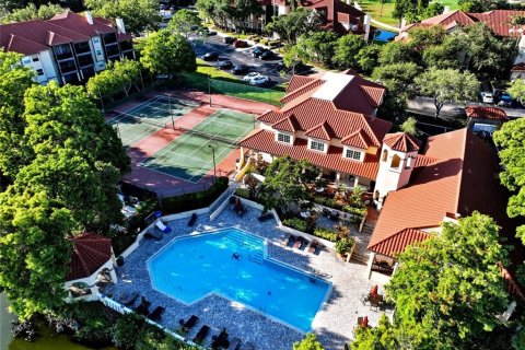 Condo in Clearwater, Florida, 2 bedrooms  № 2120751 - photo 30
