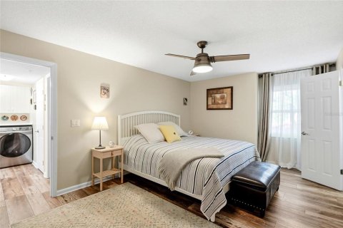 Condo in Clearwater, Florida, 2 bedrooms  № 2120751 - photo 15