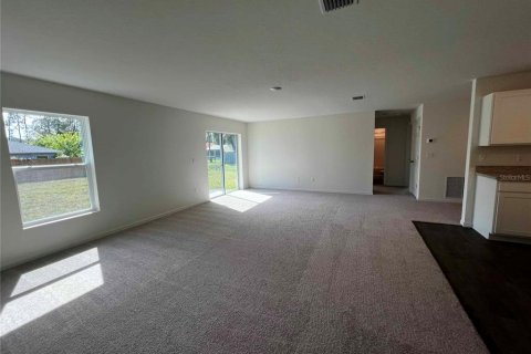 House in Palm Coast, Florida 4 bedrooms, 198.25 sq.m. № 1655819 - photo 4