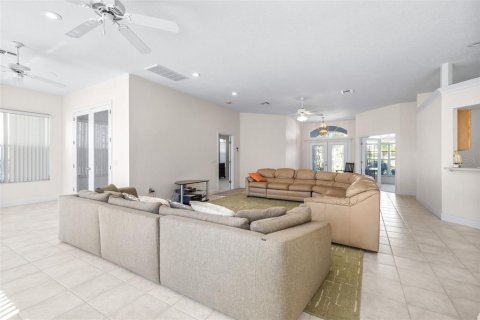 Villa ou maison à vendre à Lakeland, Floride: 3 chambres, 235.32 m2 № 2234540 - photo 5