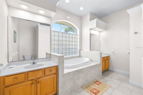 Villa ou maison à vendre à Lakeland, Floride: 3 chambres, 235.32 m2 № 2234540 - photo 15