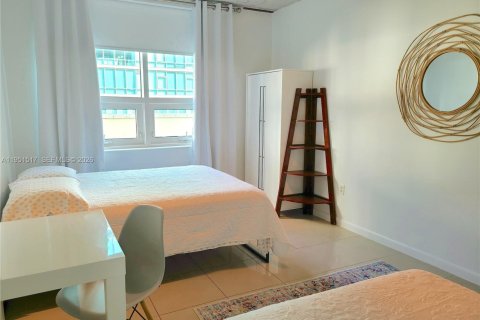 Condominio en venta en Miami, Florida, 2 dormitorios, 114.36 m2 № 2006047 - foto 18