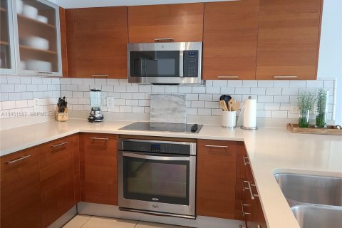 Condominio en venta en Miami, Florida, 2 dormitorios, 114.36 m2 № 2006047 - foto 9