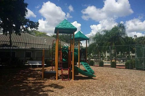 Condominio en alquiler en Coral Springs, Florida, 3 dormitorios, 121.24 m2 № 1895845 - foto 7