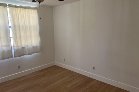 Condominio en alquiler en Coral Springs, Florida, 3 dormitorios, 121.24 m2 № 1895845 - foto 17