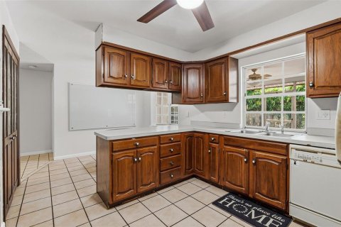 Casa en venta en Sarasota, Florida, 3 dormitorios, 176.42 m2 № 2202693 - foto 11
