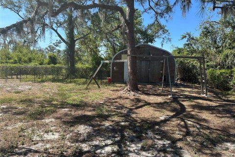House in Lake Placid, Florida 2 bedrooms, 137.87 sq.m. № 1592327 - photo 10
