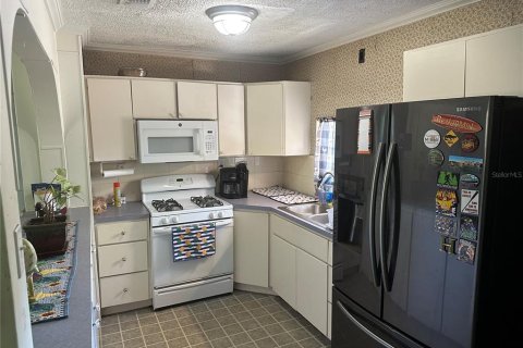 House in Lake Placid, Florida 2 bedrooms, 137.87 sq.m. № 1592327 - photo 2