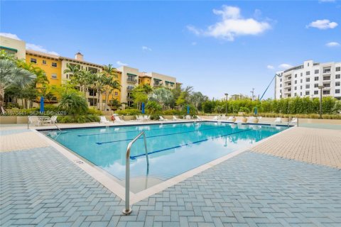 Condo in Coral Gables, Florida, 2 bedrooms № 2033288 - photo 23