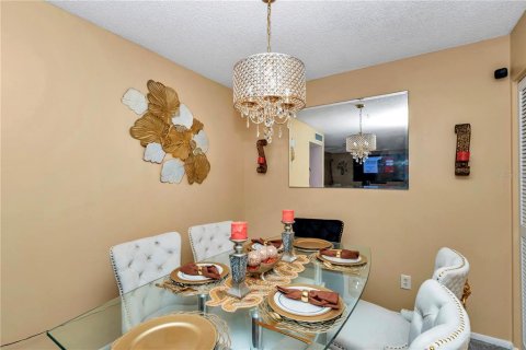 Condo in Ocala, Florida, 2 bedrooms  № 1793572 - photo 22