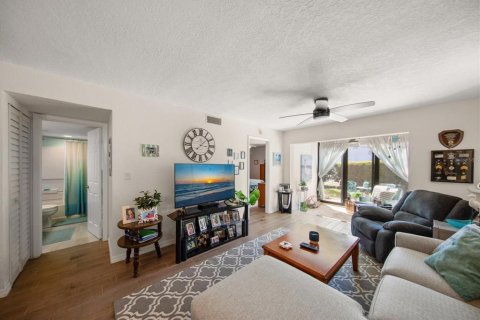 Copropriété à vendre à Seminole, Floride: 2 chambres, 86.21 m2 № 2389390 - photo 6