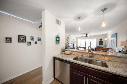 Copropriété à vendre à Seminole, Floride: 2 chambres, 86.21 m2 № 2389390 - photo 11