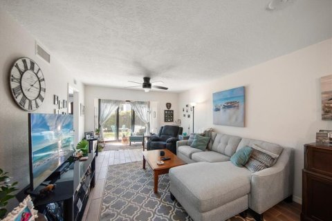 Copropriété à vendre à Seminole, Floride: 2 chambres, 86.21 m2 № 2389390 - photo 7