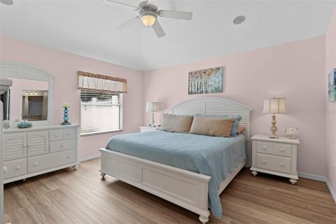 Casa en venta en The Villages, Florida, 2 dormitorios, 130.06 m2 № 1910899 - foto 19