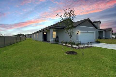 House in Bartow, Florida 4 bedrooms, 156.73 sq.m. № 1767925 - photo 1