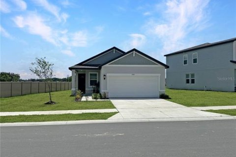 House in Bartow, Florida 4 bedrooms, 156.73 sq.m. № 1767925 - photo 3