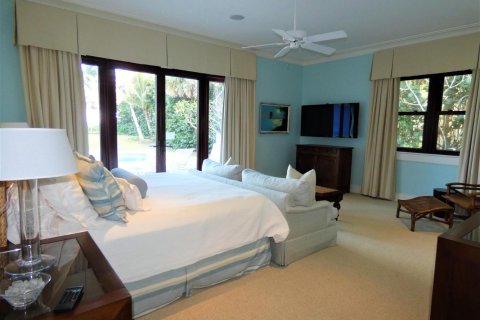 Casa en venta en Jupiter Island, Florida, 5 dormitorios, 458.1 m2 № 2193971 - foto 14