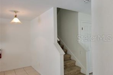 Adosado en alquiler en Kissimmee, Florida, 3 dormitorios, 155.15 m2 № 1902663 - foto 6