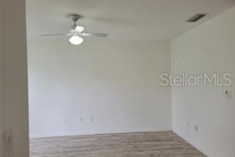 Adosado en alquiler en Kissimmee, Florida, 3 dormitorios, 155.15 m2 № 1902663 - foto 9