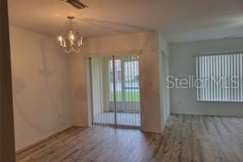 Adosado en alquiler en Kissimmee, Florida, 3 dormitorios, 155.15 m2 № 1902663 - foto 5