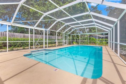 House in Palm Harbor, Florida 3 bedrooms, 186.18 sq.m. № 1640277 - photo 30