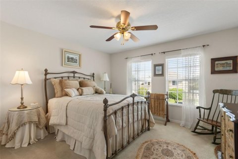 House in Winter Garden, Florida 3 bedrooms, 249.35 sq.m. № 2322724 - photo 22