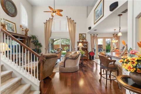 House in Winter Garden, Florida 3 bedrooms, 249.35 sq.m. № 2322724 - photo 5