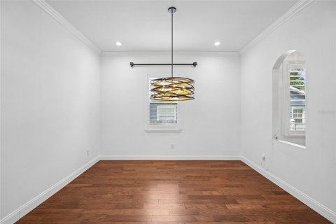 Casa en venta en Tampa, Florida, 4 dormitorios, 292.08 m2 № 2377886 - foto 12