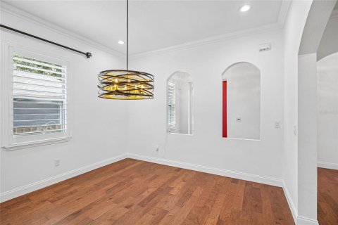 Casa en venta en Tampa, Florida, 4 dormitorios, 292.08 m2 № 2377886 - foto 23