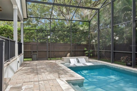 Casa en venta en Tampa, Florida, 4 dormitorios, 292.08 m2 № 2377886 - foto 9