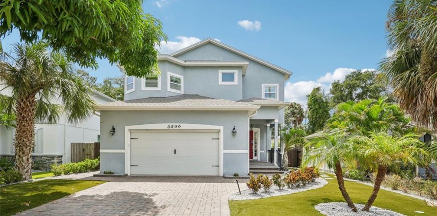 Casa en Tampa, Florida 4 dormitorios, 292.08 m2 № 2377886