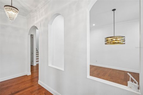 Casa en venta en Tampa, Florida, 4 dormitorios, 292.08 m2 № 2377886 - foto 21