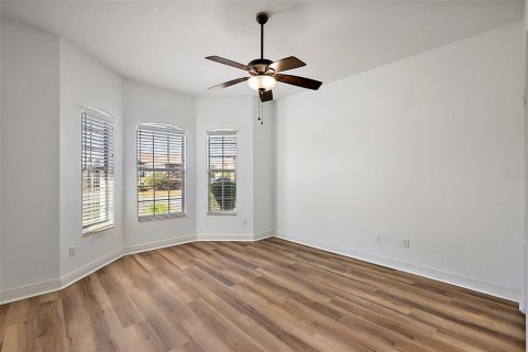 House in Oxford, Florida 4 bedrooms, 201.41 sq.m. № 1524216 - photo 27