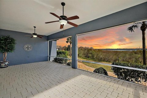 House in Oxford, Florida 4 bedrooms, 201.41 sq.m. № 1524216 - photo 2