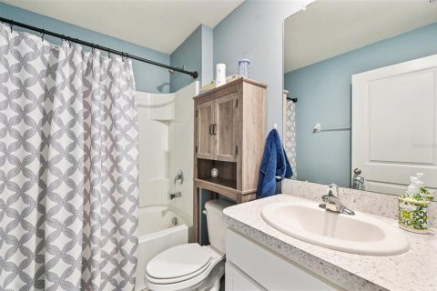 House in Wimauma, Florida 5 bedrooms, 248.42 sq.m. № 1817952 - photo 23