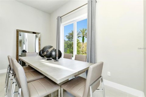 Condo in Four Corners, Florida, 5 bedrooms  № 2104322 - photo 11